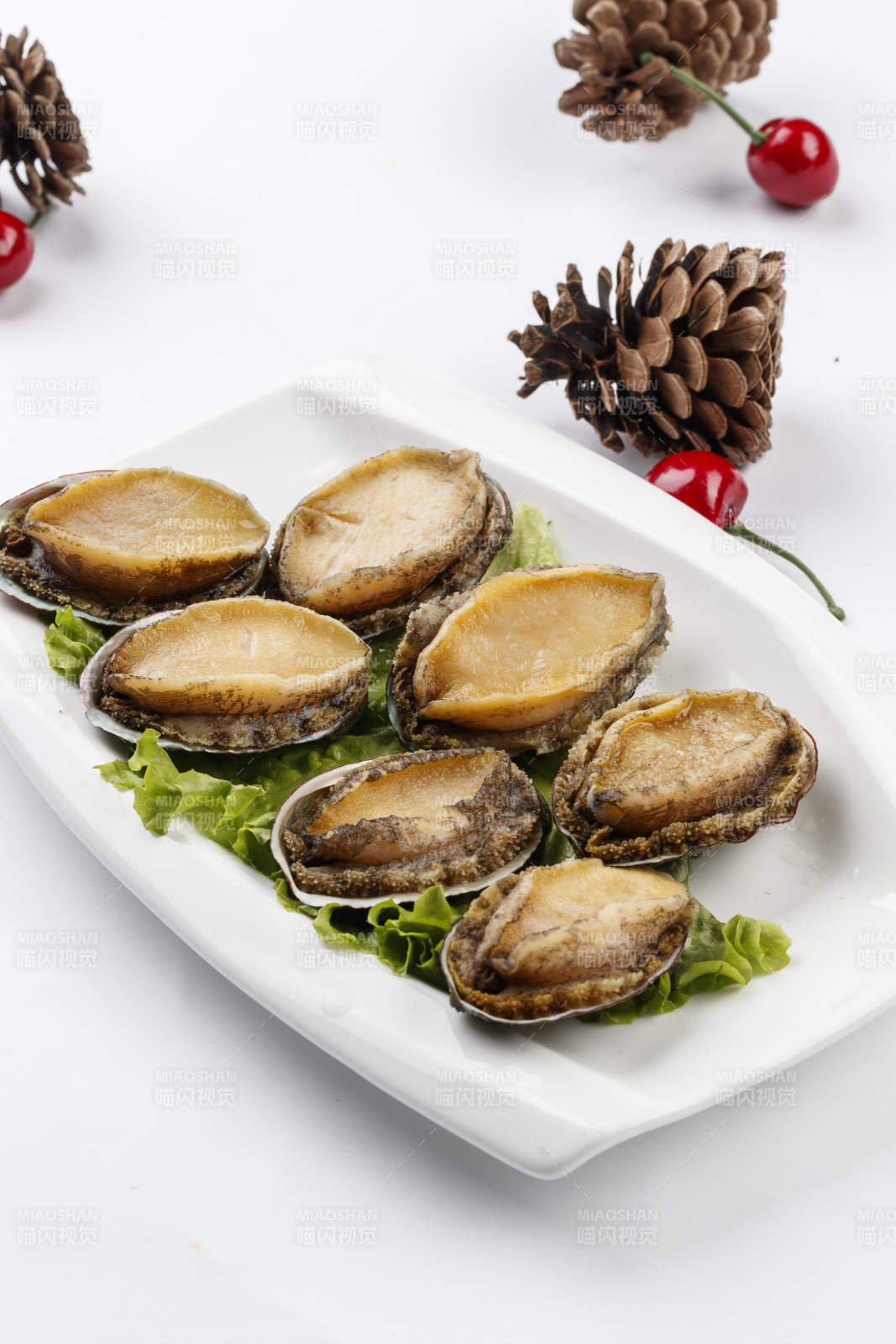 高檔火鍋料理食材涮鮑魚