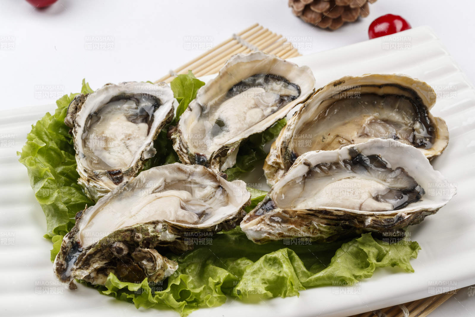 高檔火鍋料理食材生蠔