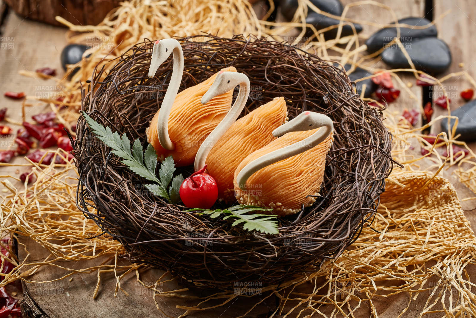 茶餐点心天鹅榴莲酥