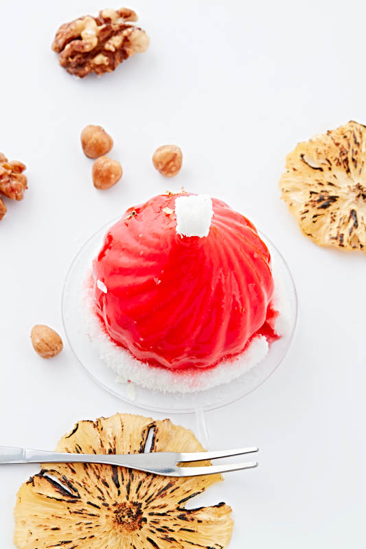 制作精美的法式小甜品蛋糕