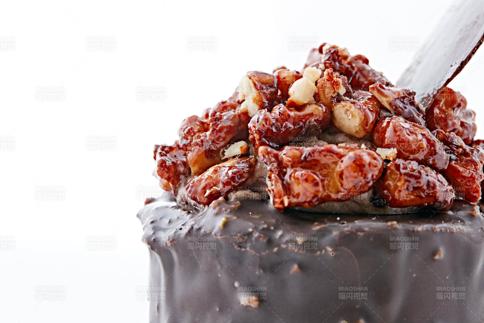 制作精美的法式小甜品蛋糕