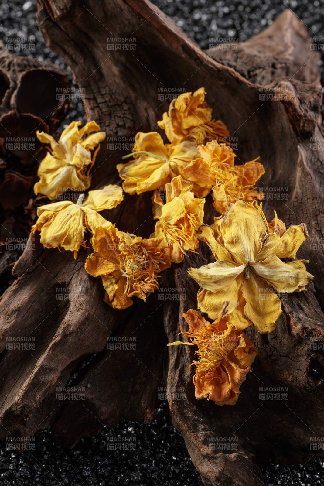 香气芬芳的沽源特产金莲花茶