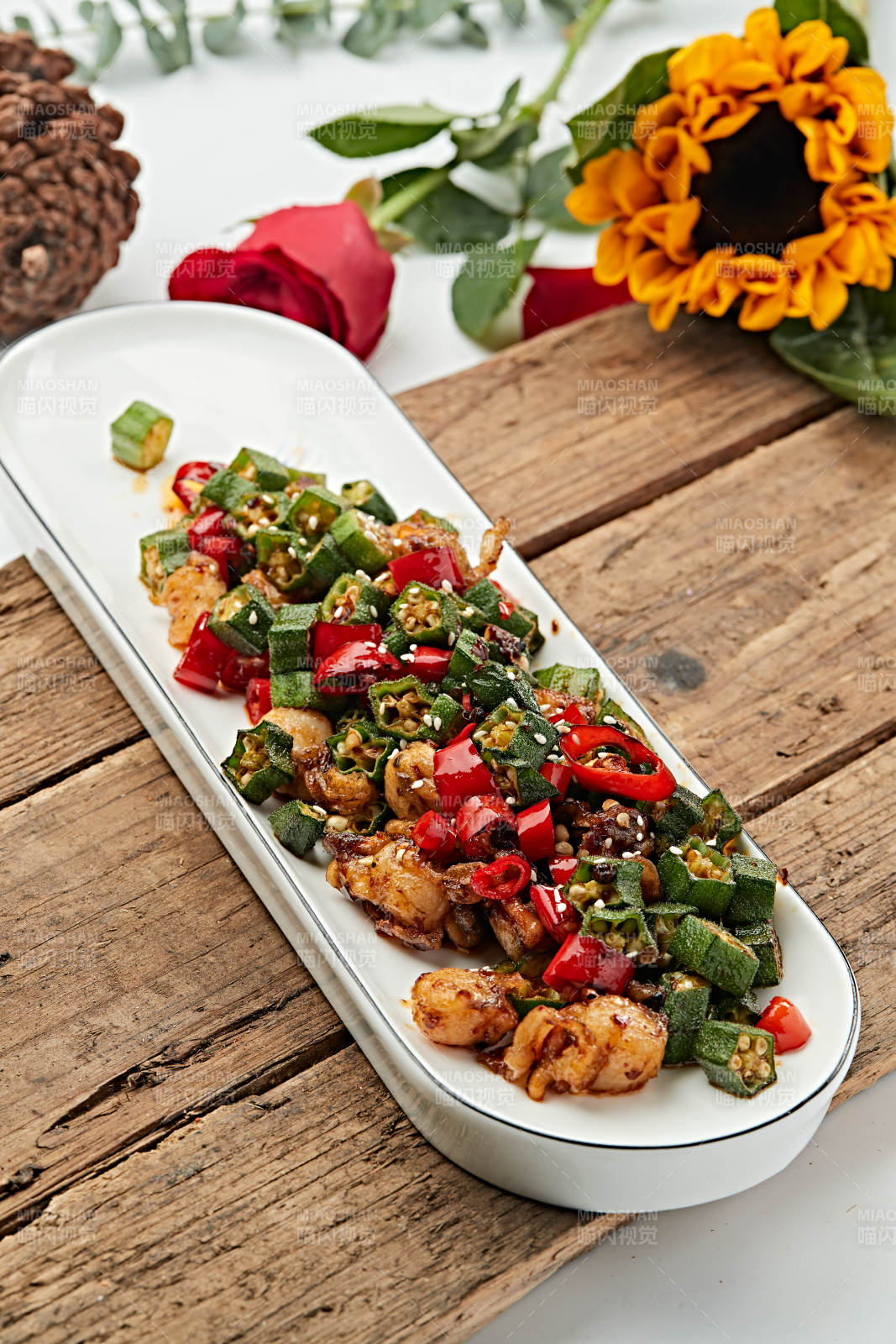 香辣秋葵炒扇贝肉