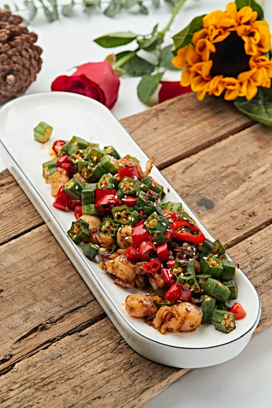 香辣秋葵炒扇贝肉