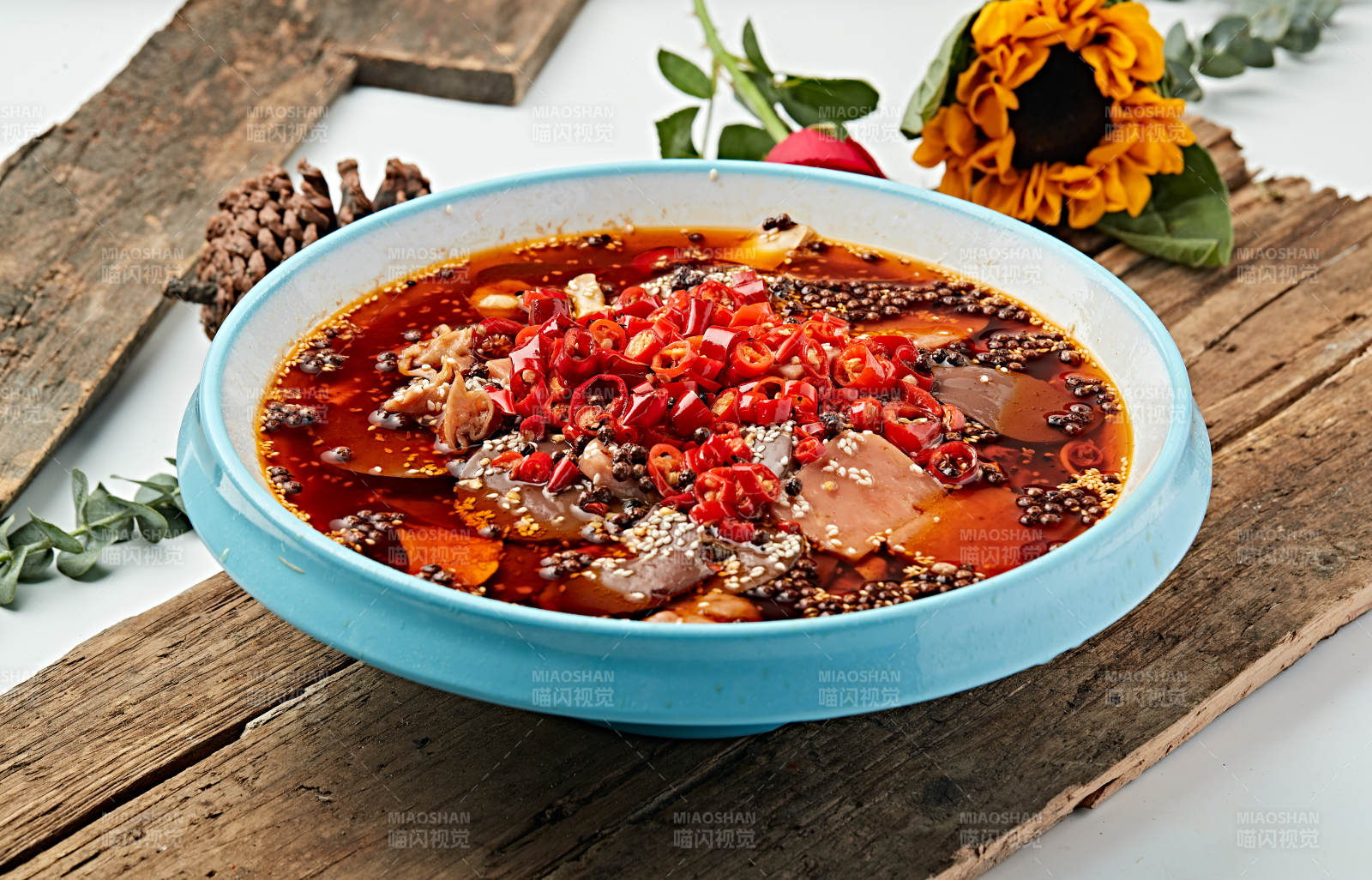 川香传统毛血旺-摄影图