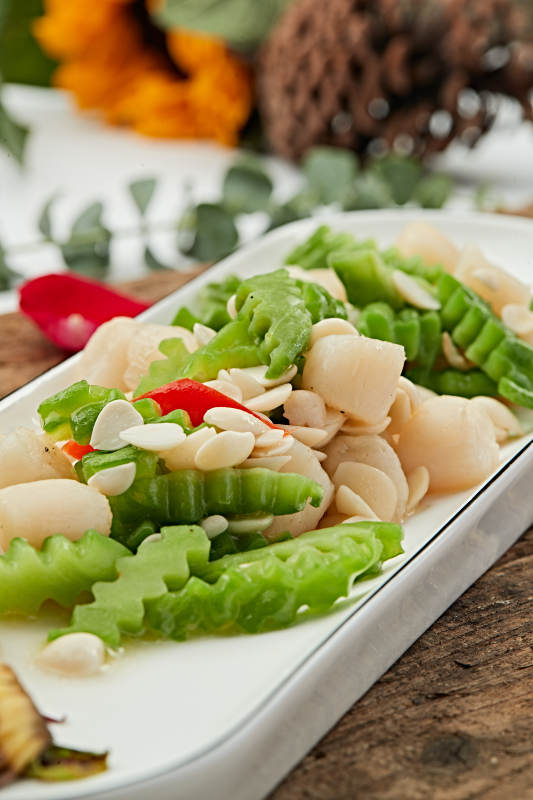 苦瓜杏仁炒貝丁