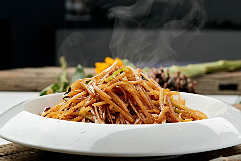 炝炒酸辣土豆丝