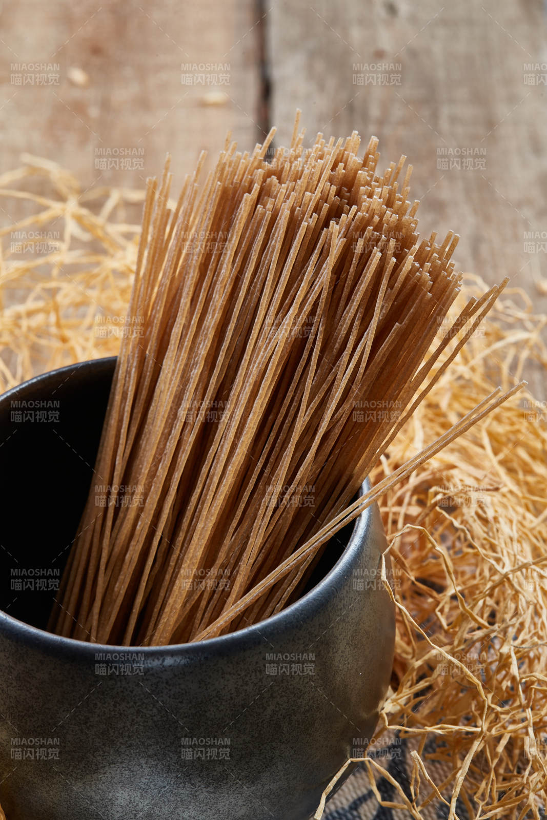 美味干制速食荞麦挂面