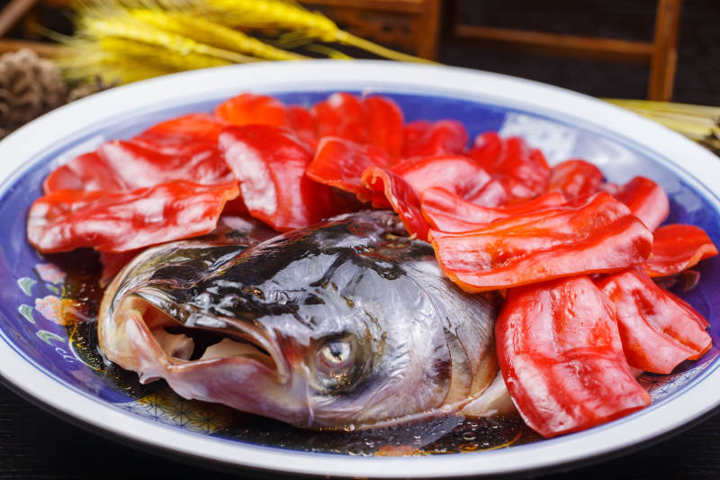 彩椒豉油蒸鱼头