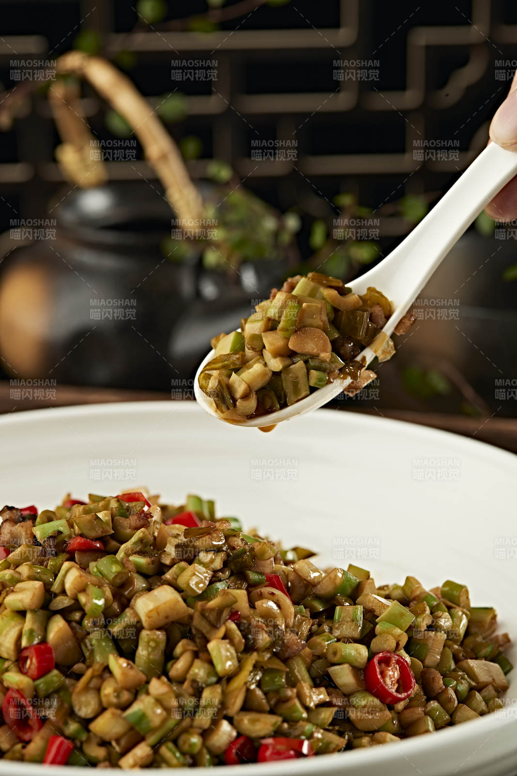 米椒肉沫炒酸笋粒