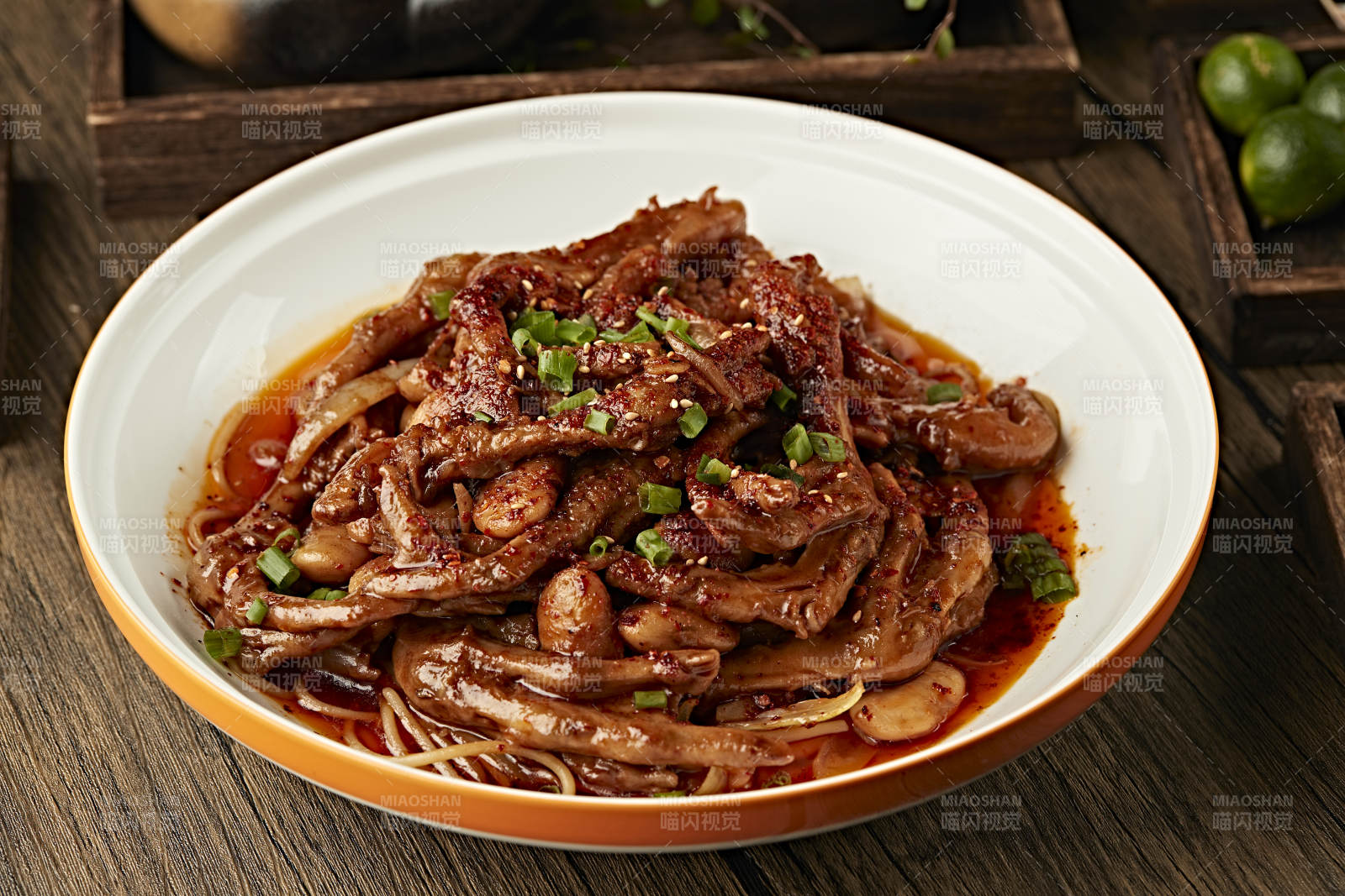 香辣芸豆炖鸭掌