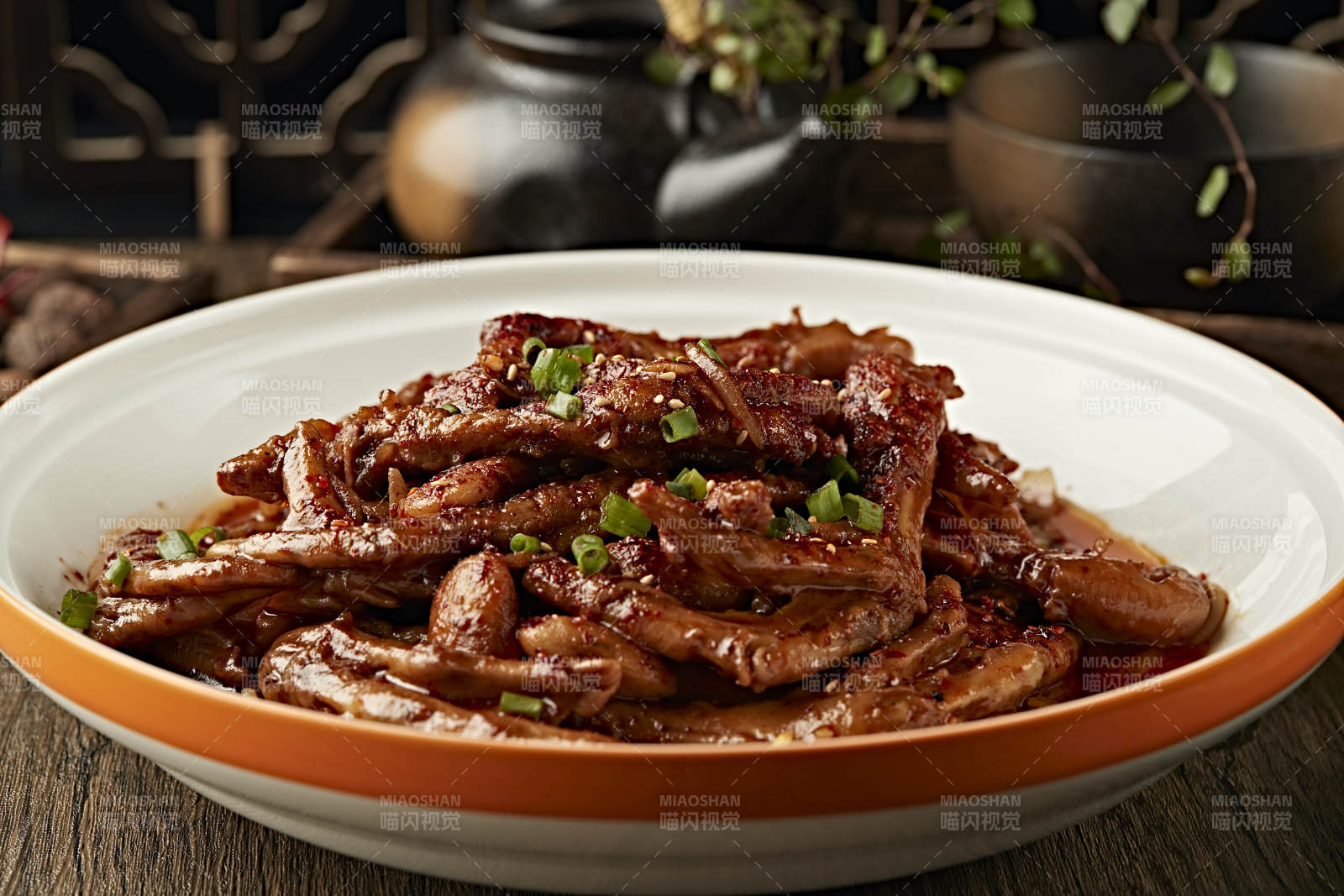 香辣芸豆炖鸭掌