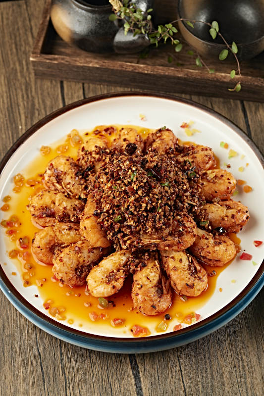 椒麻香辣红油香炸罗氏虾