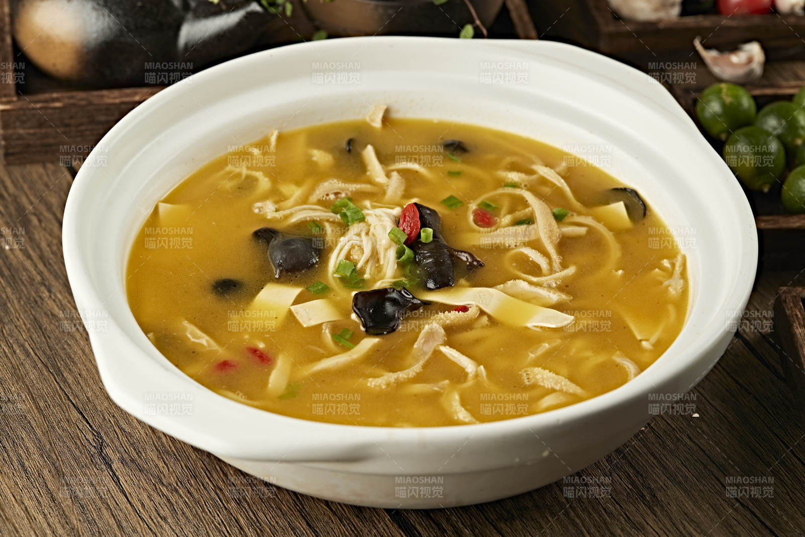 美味营养酸汤牛肚丝