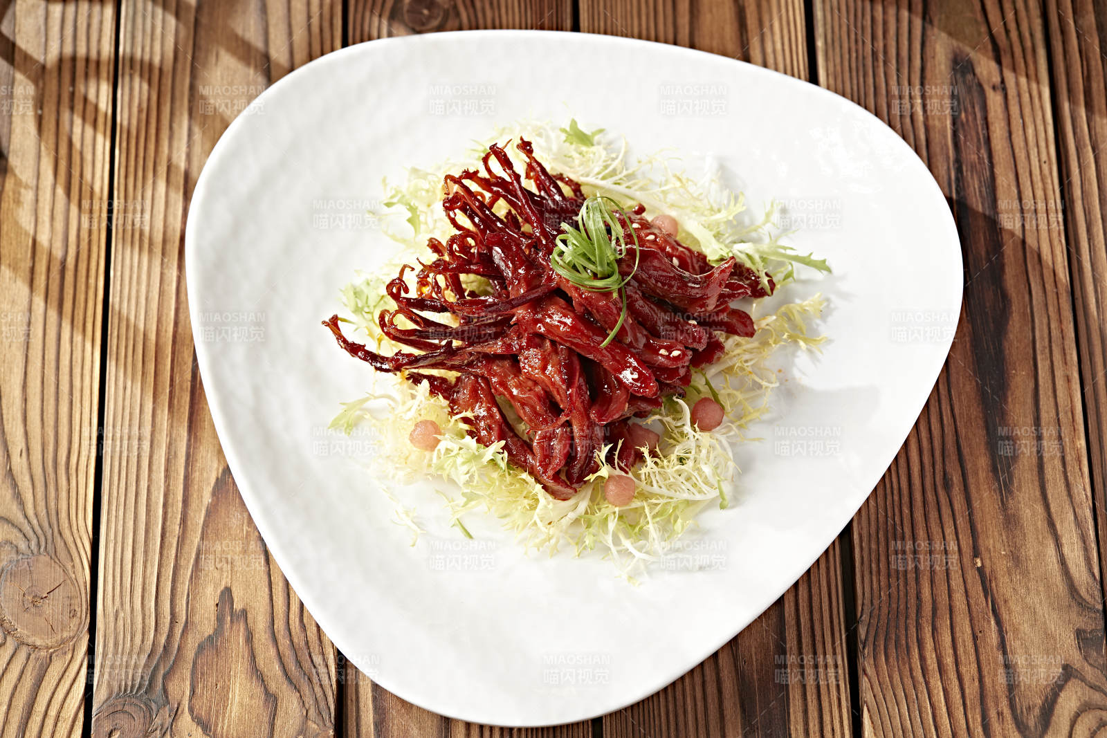 美味鸭货蜂蜜焗鸭舌