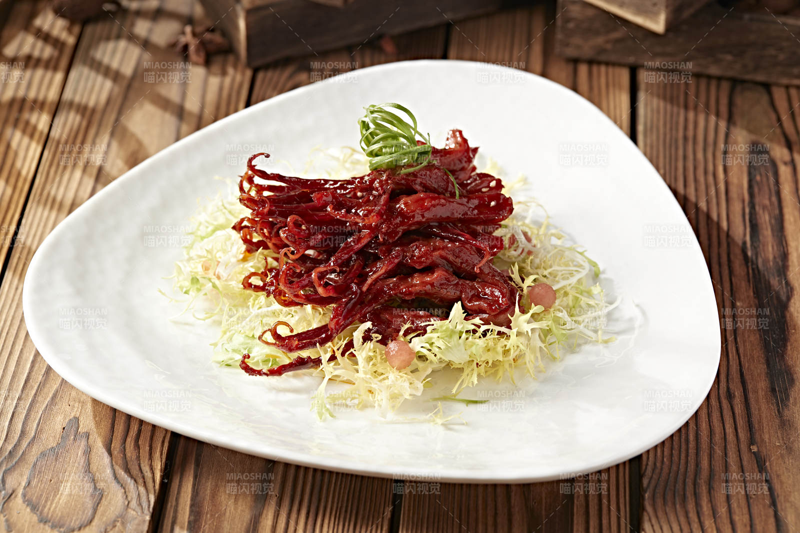 美味鸭货蜂蜜焗鸭舌