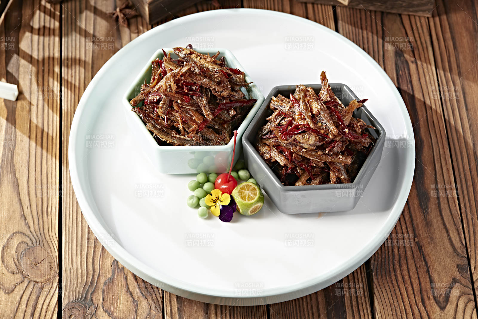 精品小凉菜辣味香酥小银鱼