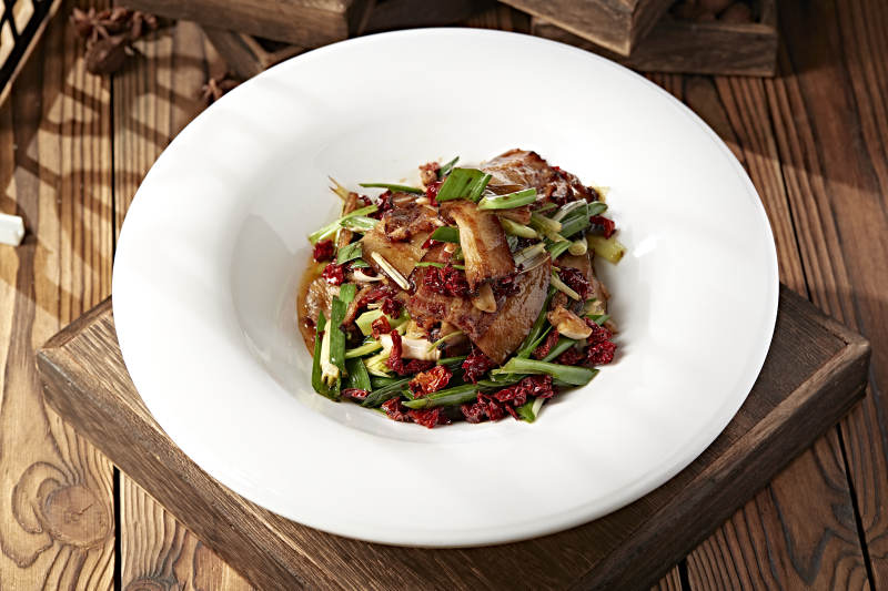 香辣蒜苗炒腊肉