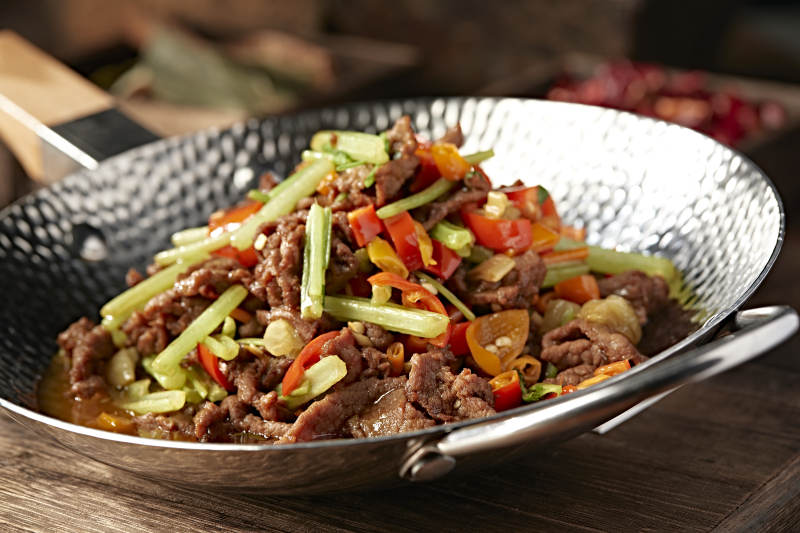 西芹剁椒小炒黃牛肉