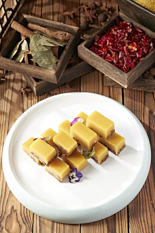 美味甜品南瓜红豆糕