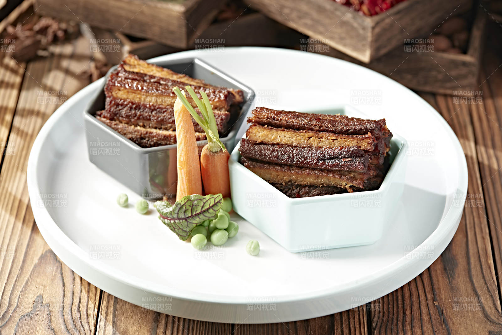 制作精良的凉菜酥骨酱香带鱼