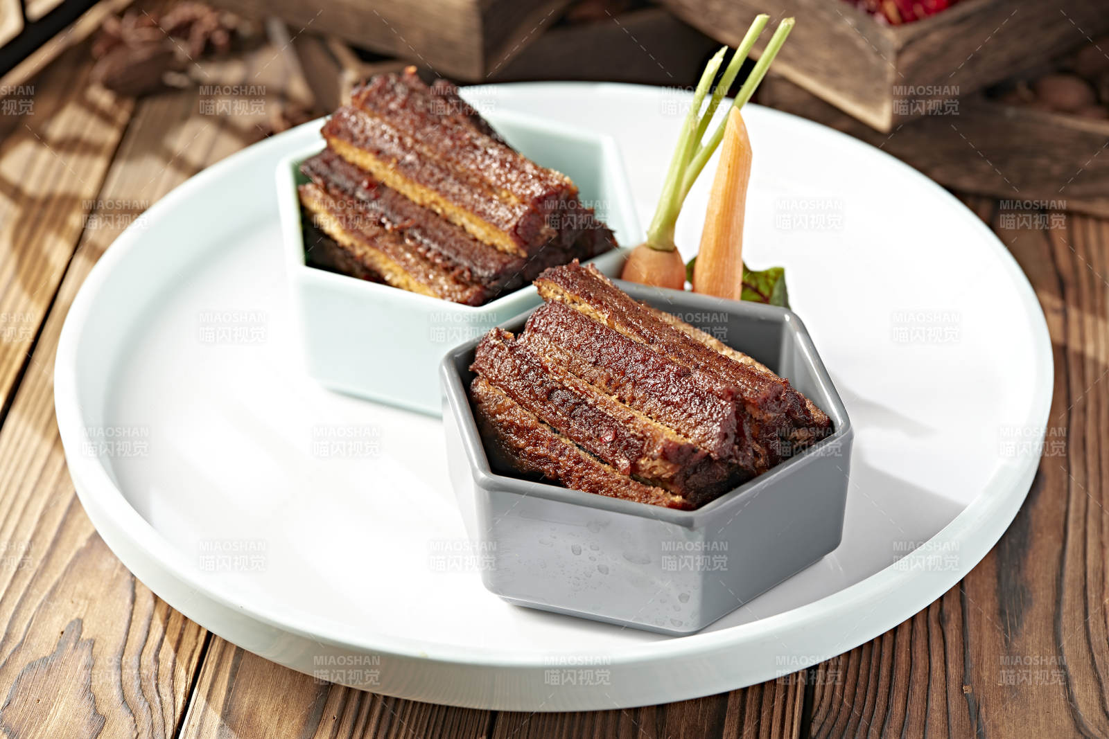 制作精良的凉菜酥骨酱香带鱼