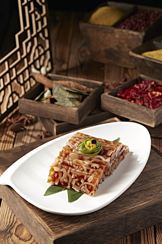 琥珀水晶猪皮冻