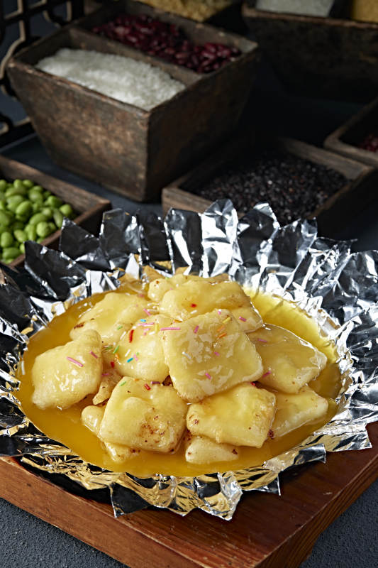 锡纸铁板沙棘汁烤油炸奶豆腐