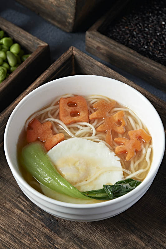 一碗長壽面生日面