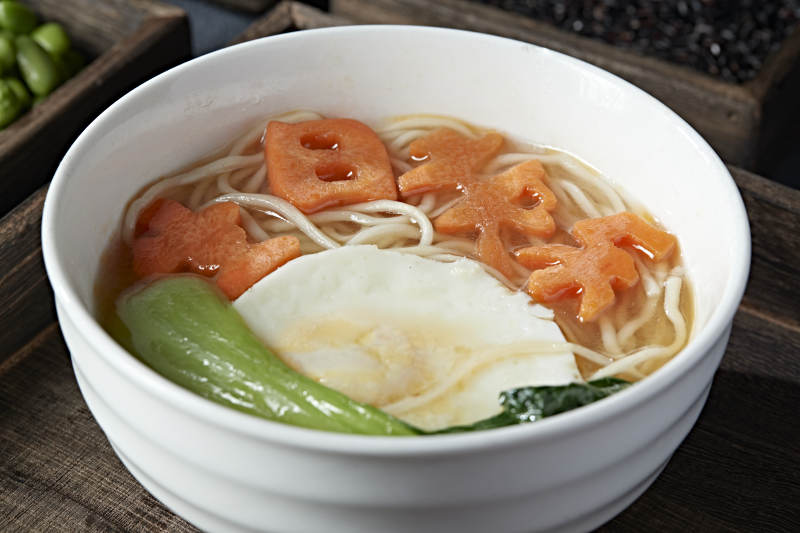 一碗長壽面生日面