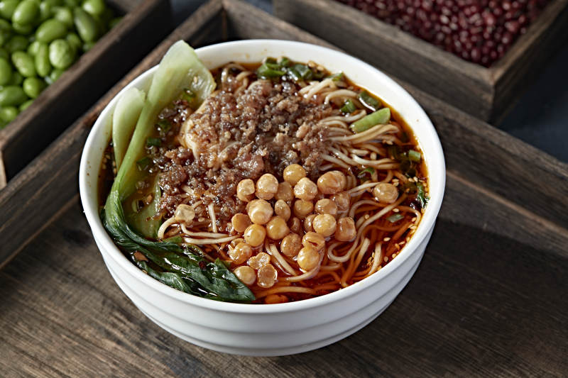 地域名小吃肉沫豌杂重庆小面