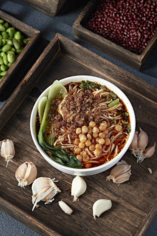 地域名小吃肉沫豌杂重庆小面