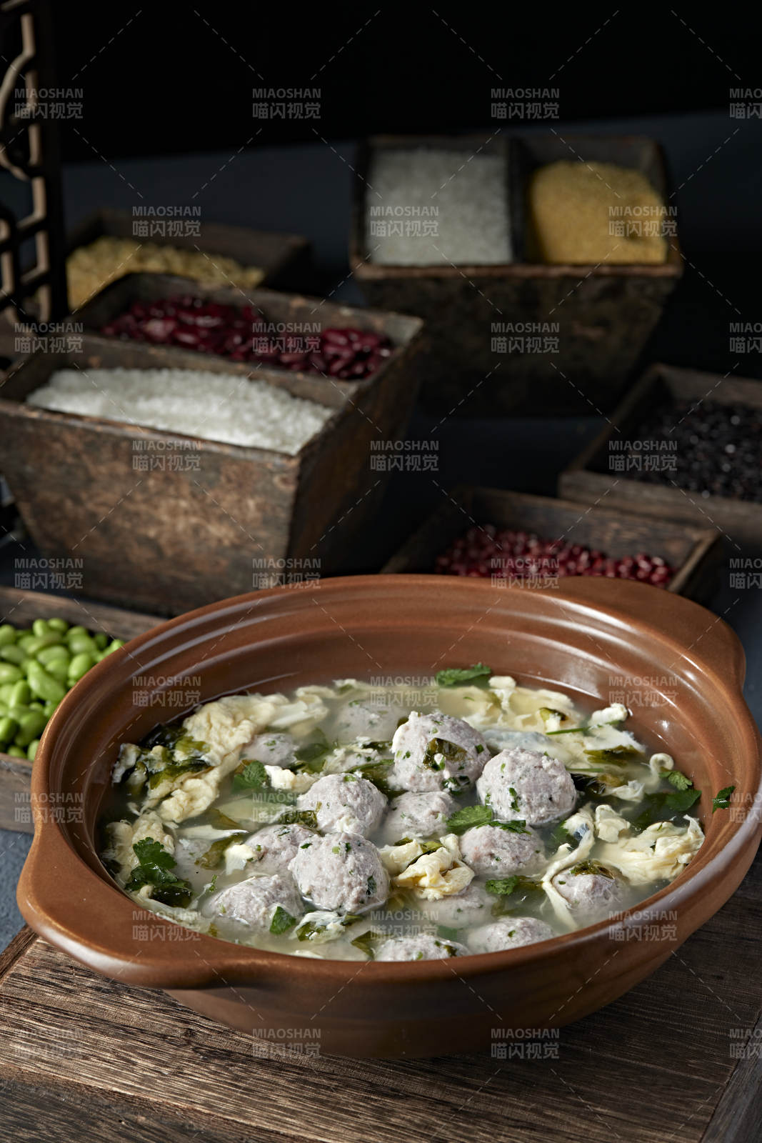 石鍋香菜丸子雞蛋湯