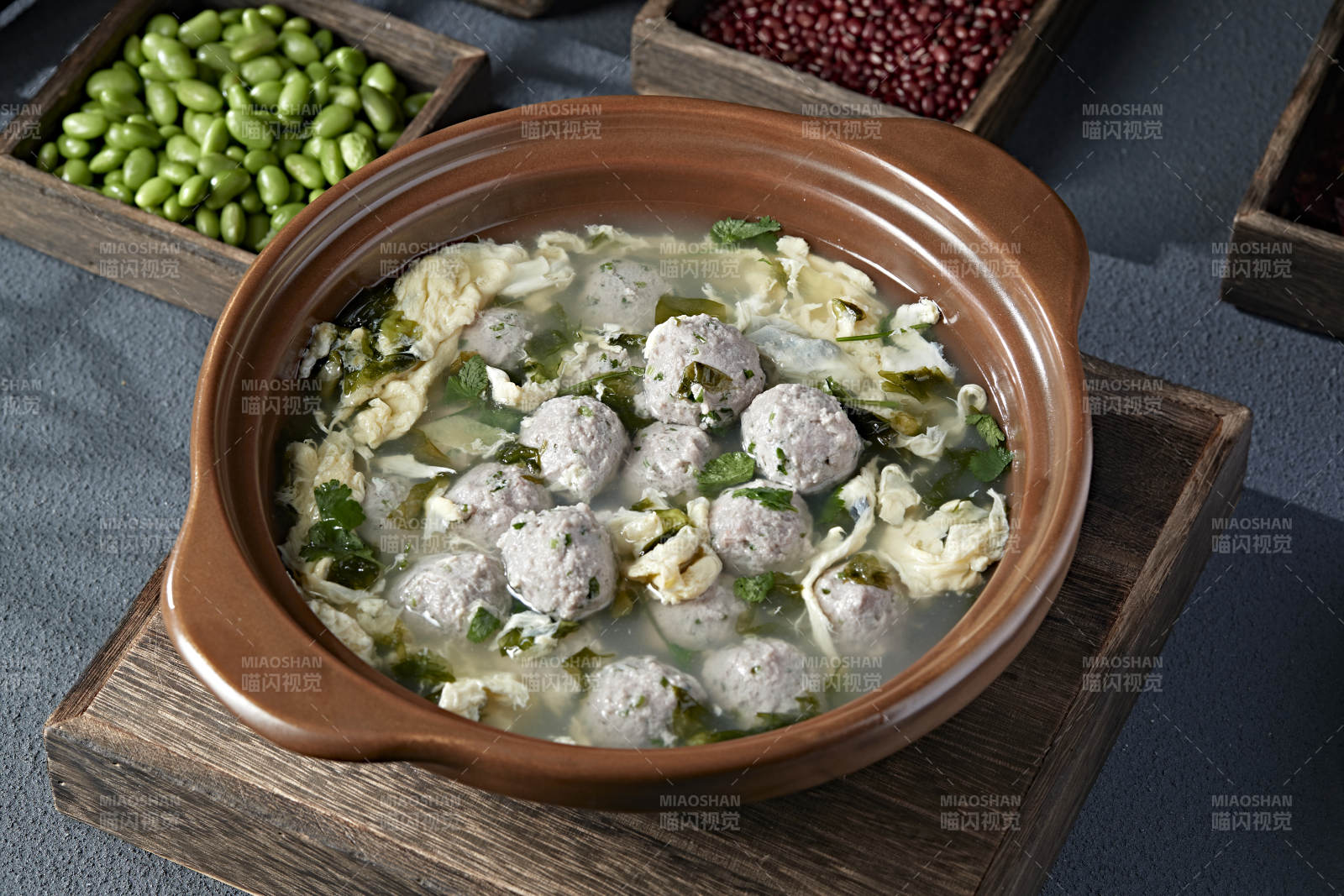 石鍋香菜丸子雞蛋湯