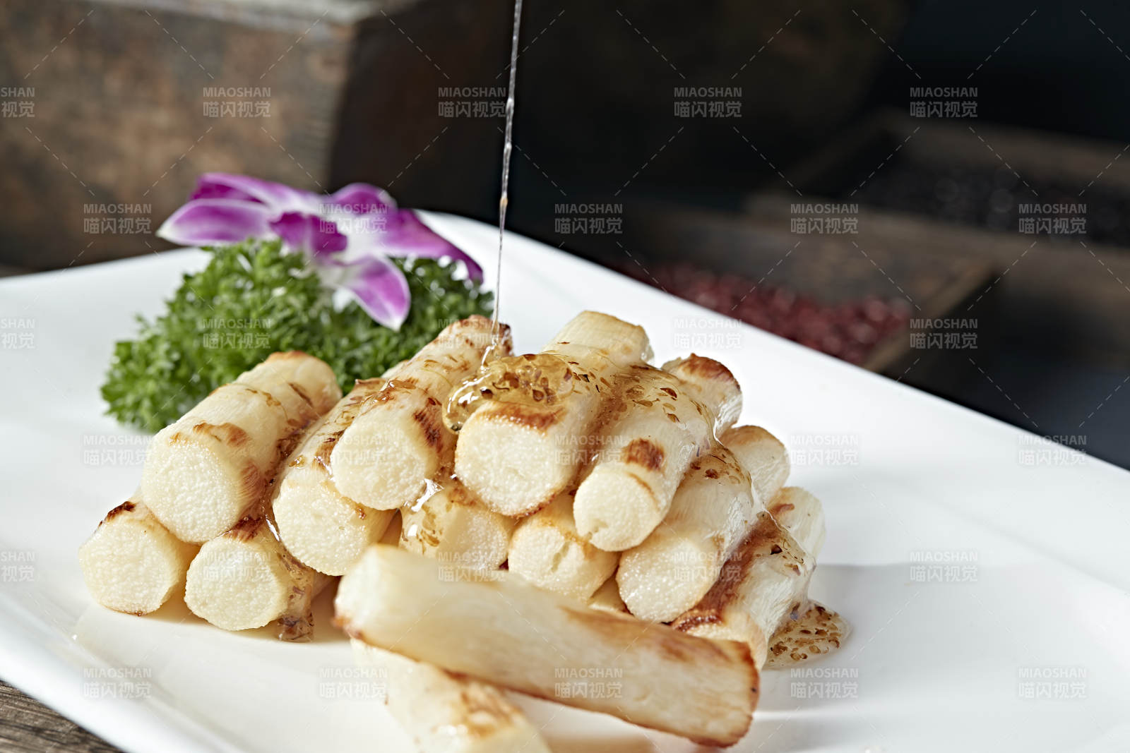 香烤马牙长山药配桂花蜜