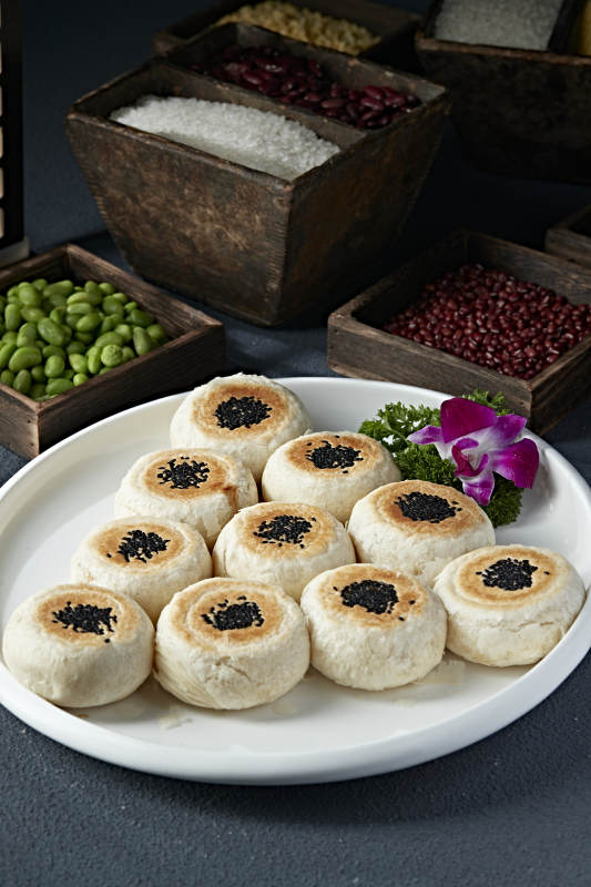 香烤肉馅黑芝麻酥皮饼