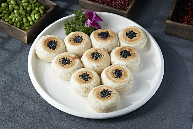 香烤肉馅黑芝麻酥皮饼