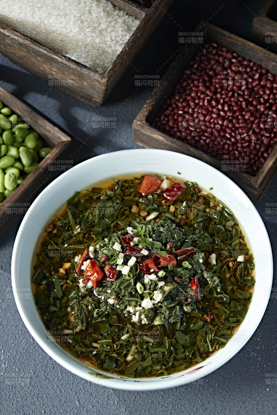 莜面蘸水野韭菜蒜末辣椒油