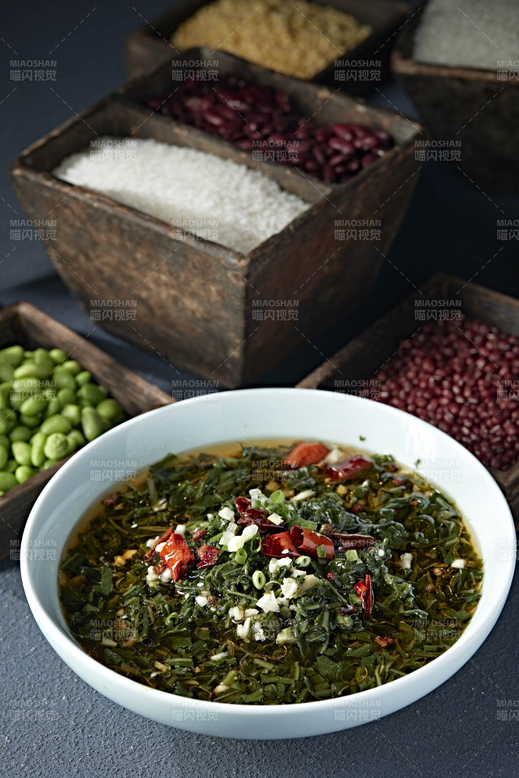 莜面蘸水野韭菜蒜末辣椒油