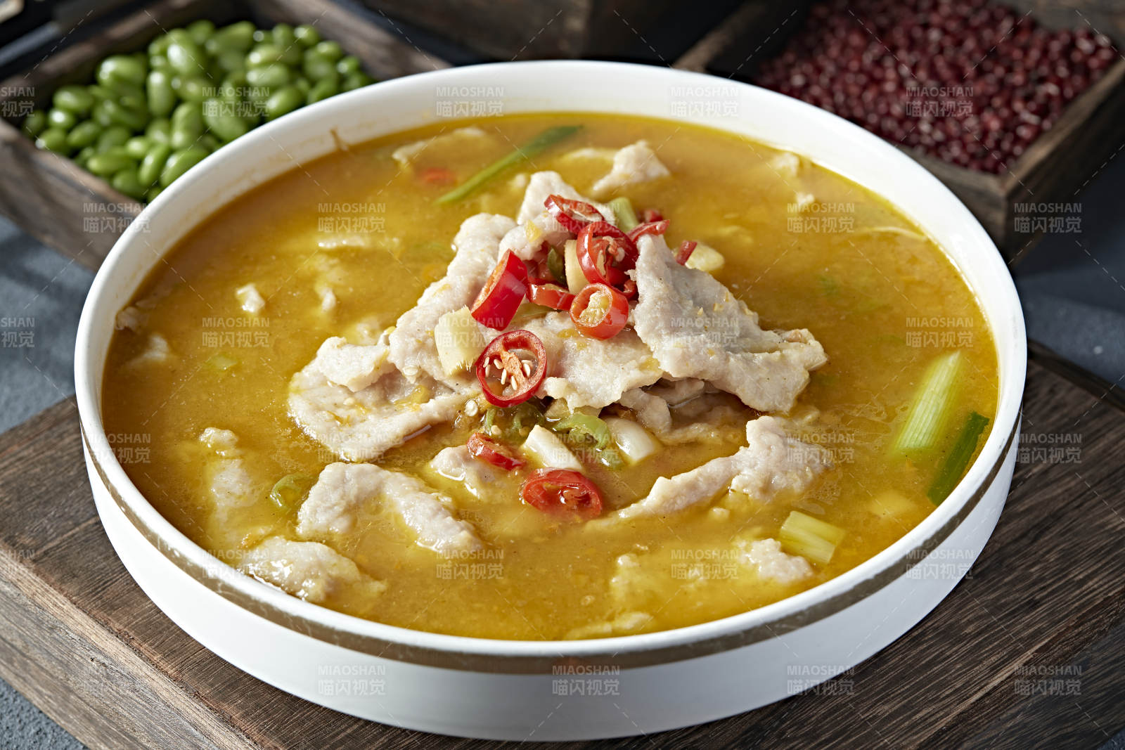 酸汤椒麻水煮猪肉片