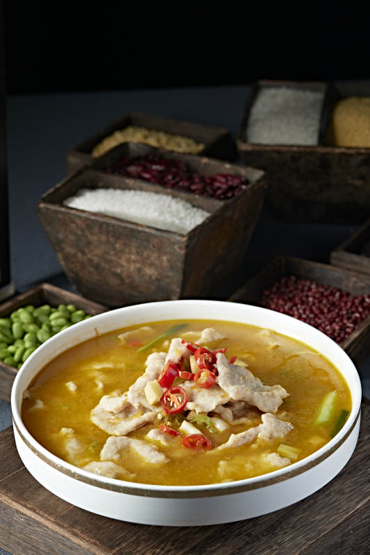 酸汤椒麻水煮猪肉片