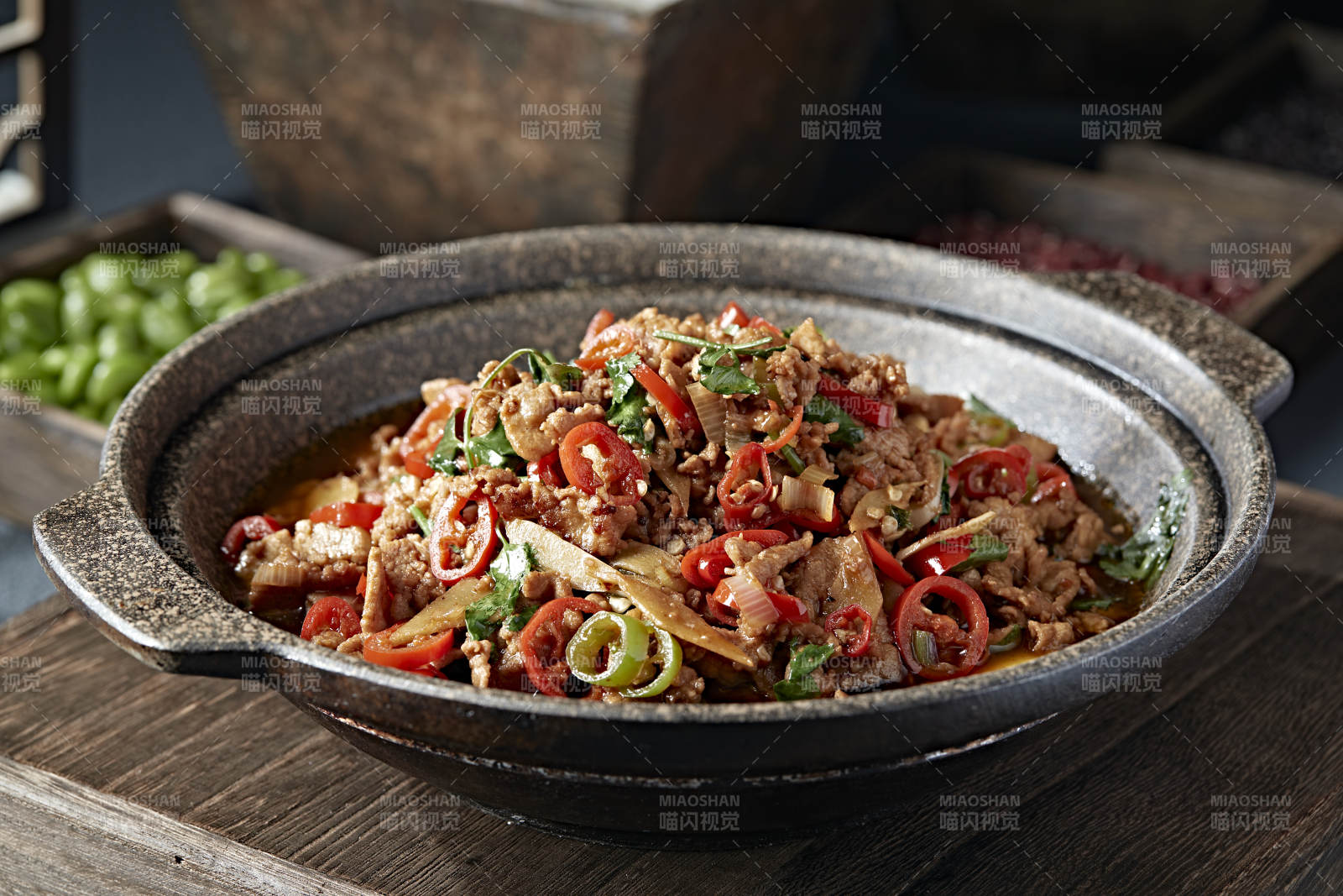 石鍋湘味雙椒小炒渣渣牛肉