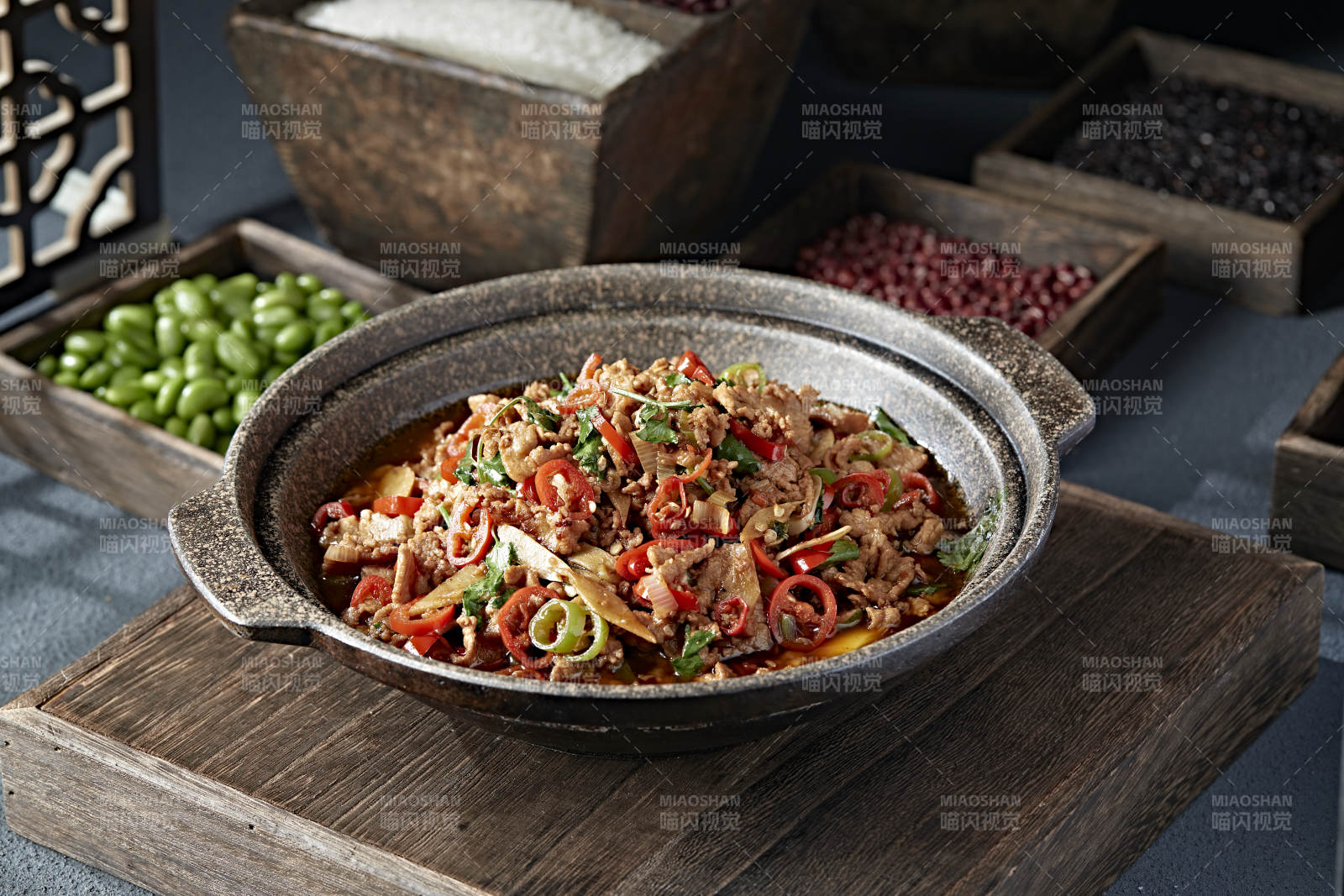 石鍋湘味雙椒小炒渣渣牛肉