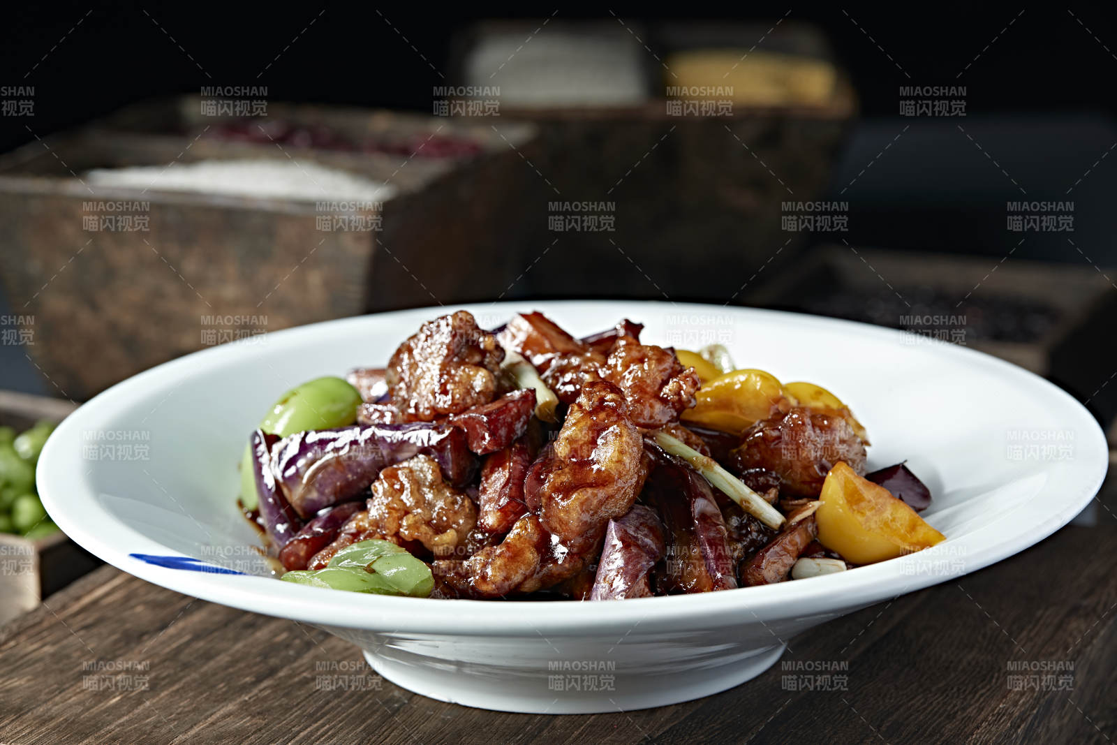 蒜香豆角爆炒青辣椒二荊條