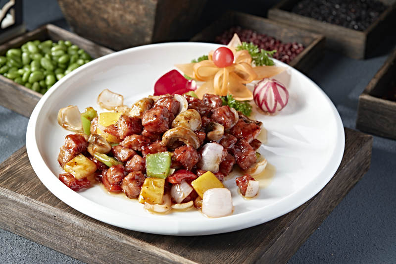 彩椒小洋葱口蘑酱爆牛仔粒