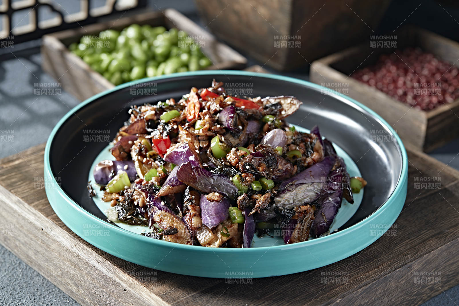 辣椒肉沫薄荷葉燒茄子