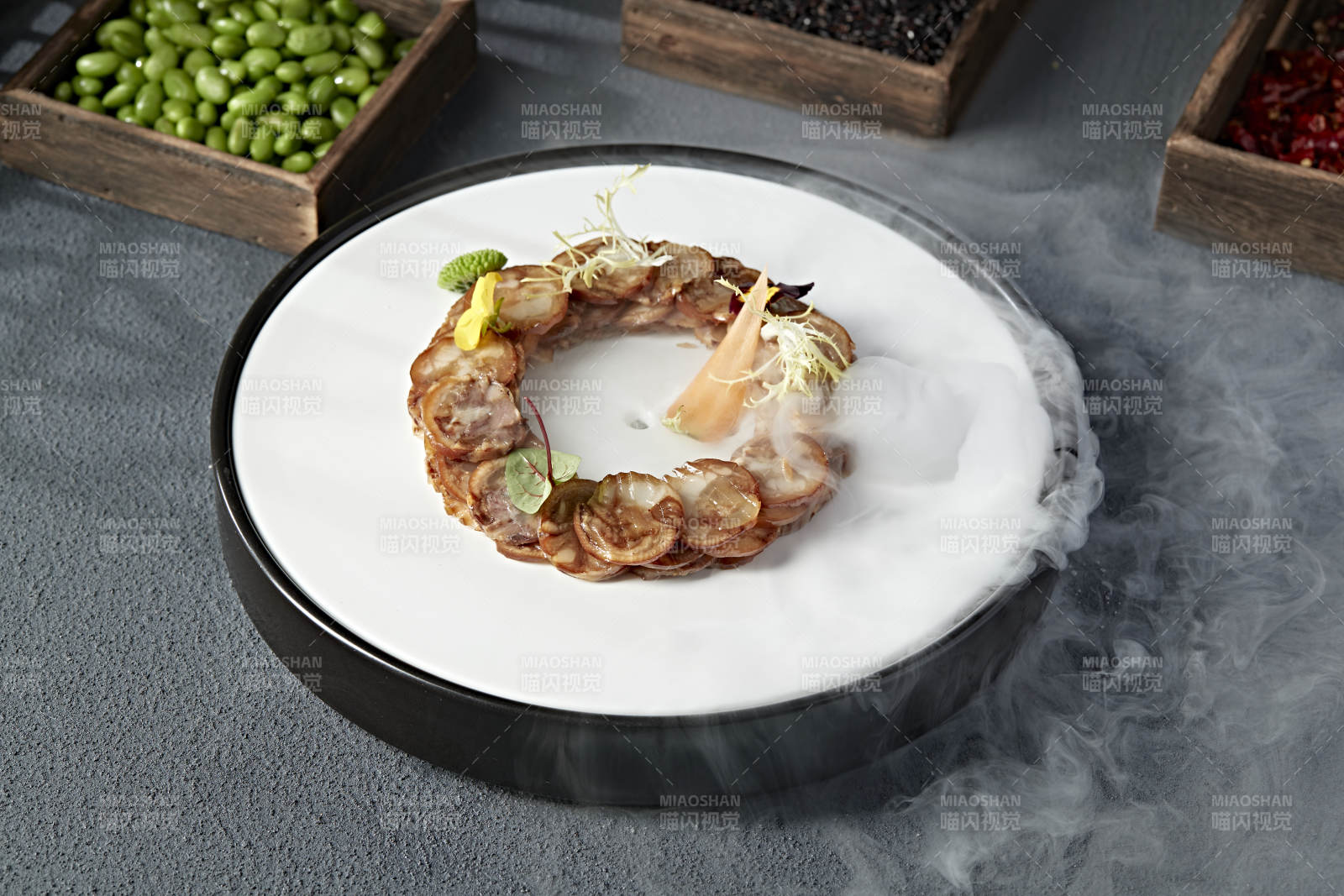 壓蹄筋肘花卷切片