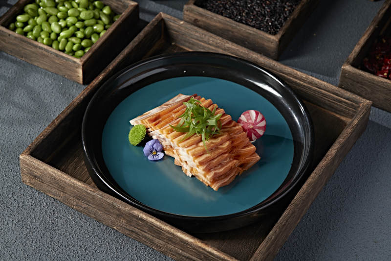 风味美食压猪耳丝皮冻切片