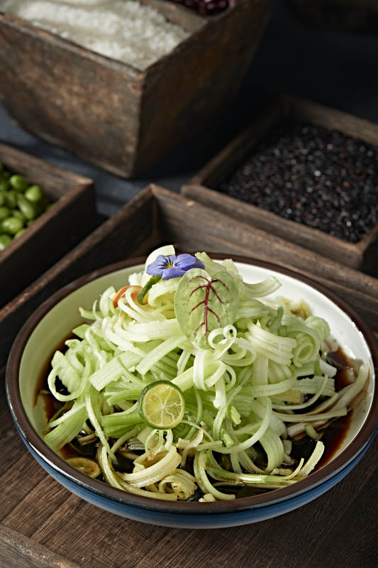 柠檬醋拌西芹丝