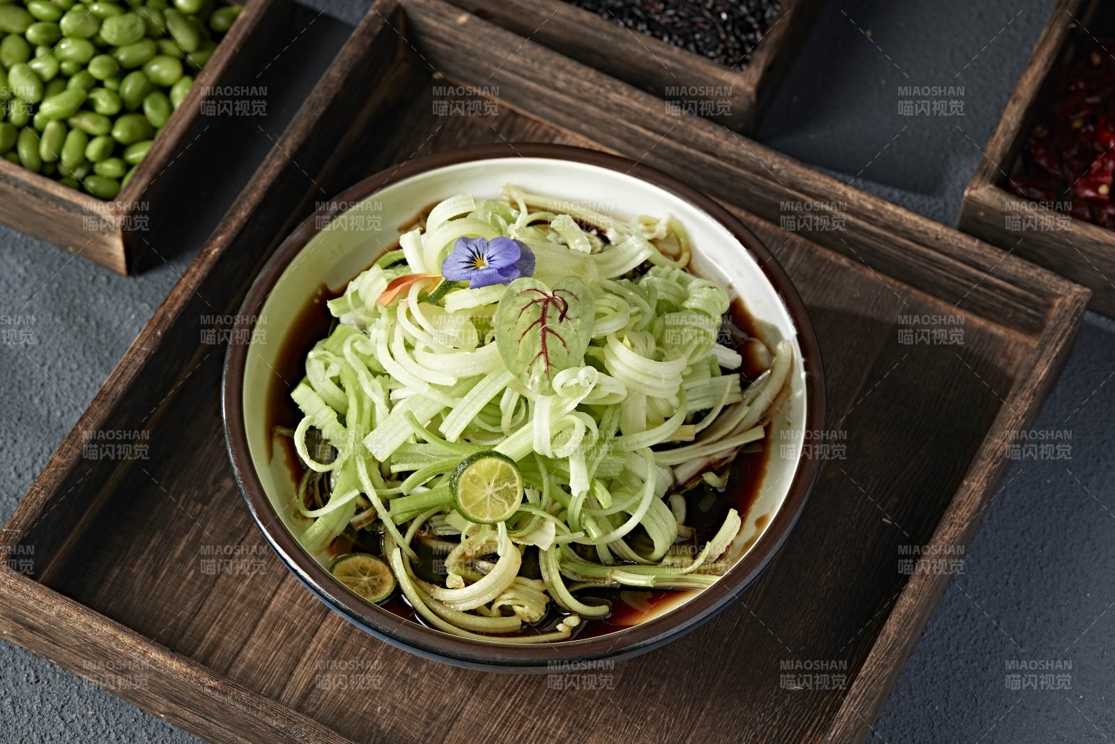 柠檬醋拌西芹丝